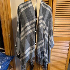 Siizu Gray Plaid Poncho - OS